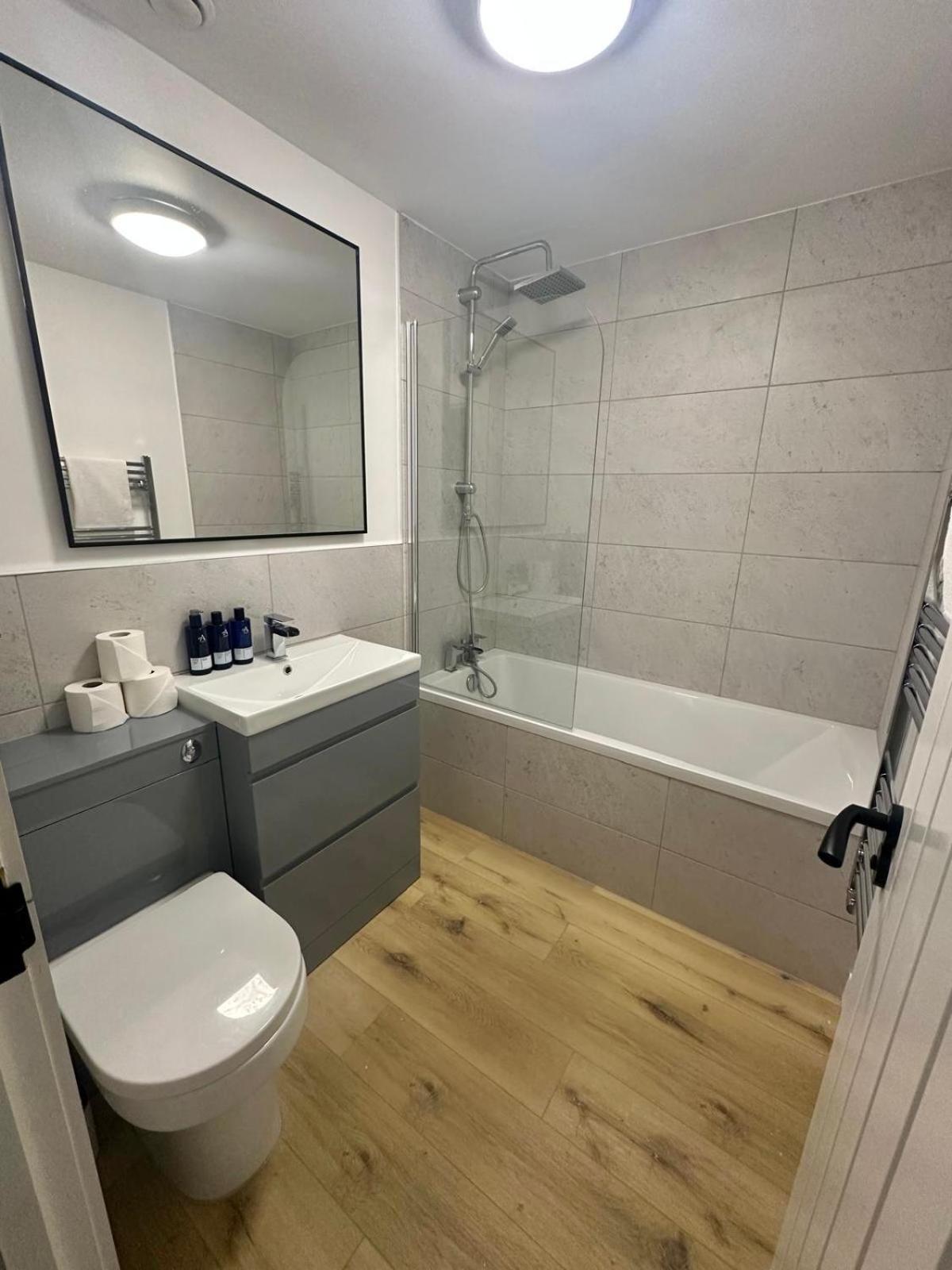 Holyrood Central Apartment Эдинбург Экстерьер фото